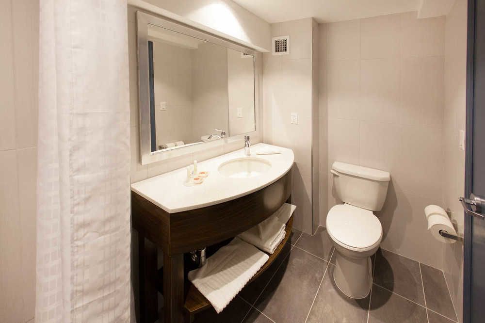 Comfort Inn & Suites - Kew Gardens Near La Guardia Airport New York Exterior foto
