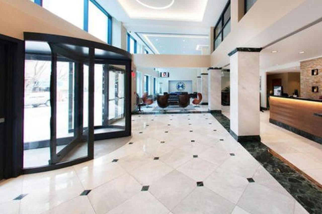 Comfort Inn & Suites - Kew Gardens Near La Guardia Airport New York Exterior foto