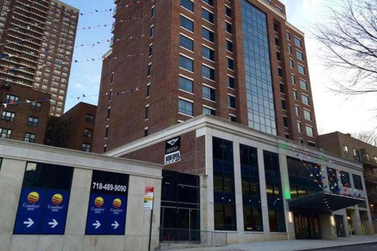 Comfort Inn & Suites - Kew Gardens Near La Guardia Airport New York Exterior foto
